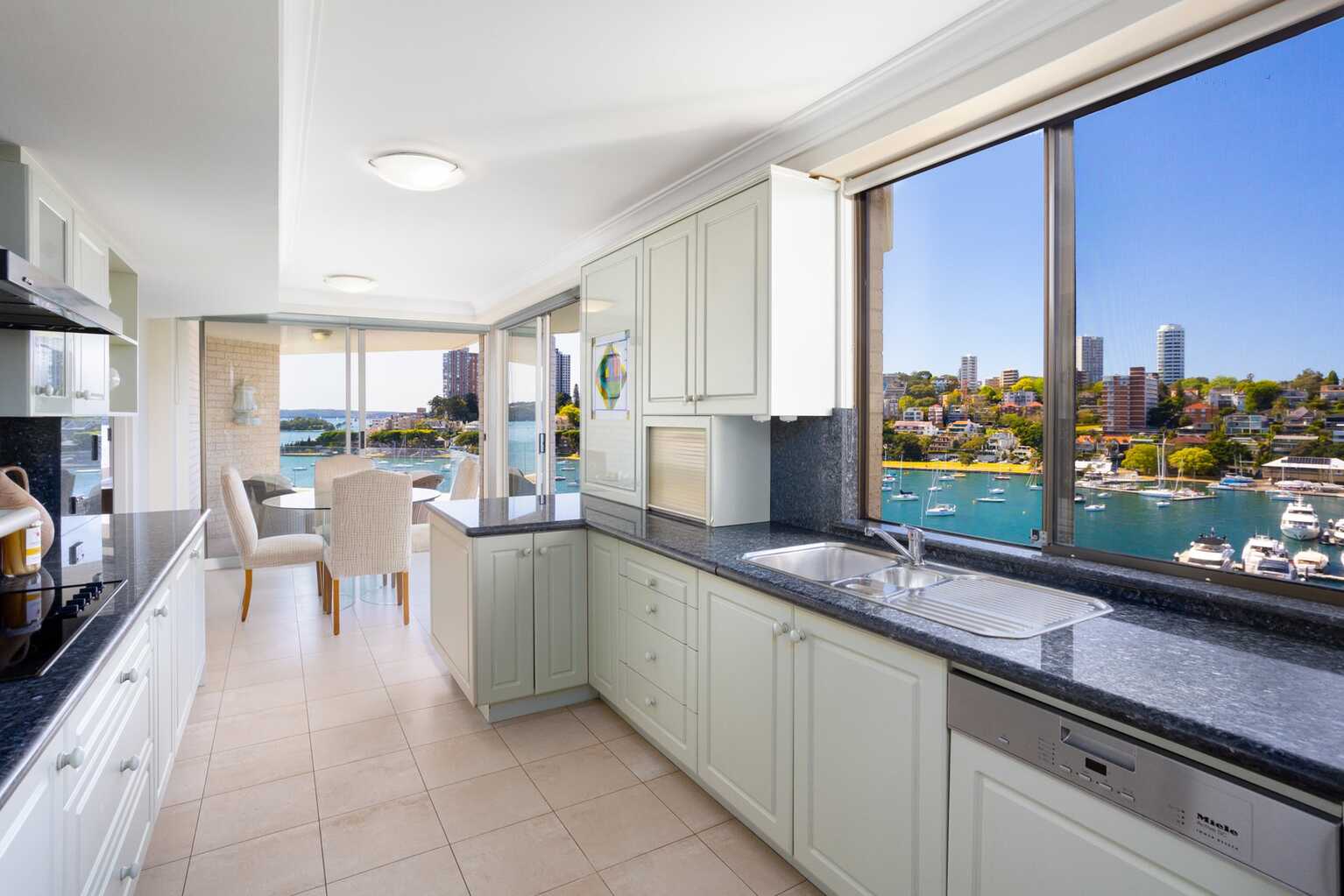 12/93 Elizabeth Bay Road Elizabeth Bay 12/93 Elizabeth Bay Road Elizabeth Bay