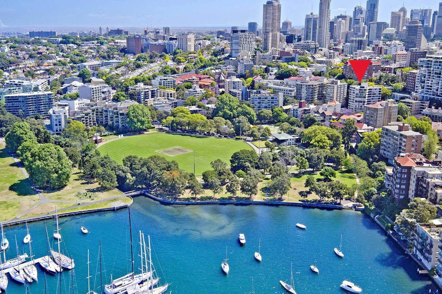 1/41-49 Roslyn Gardens Elizabeth Bay
