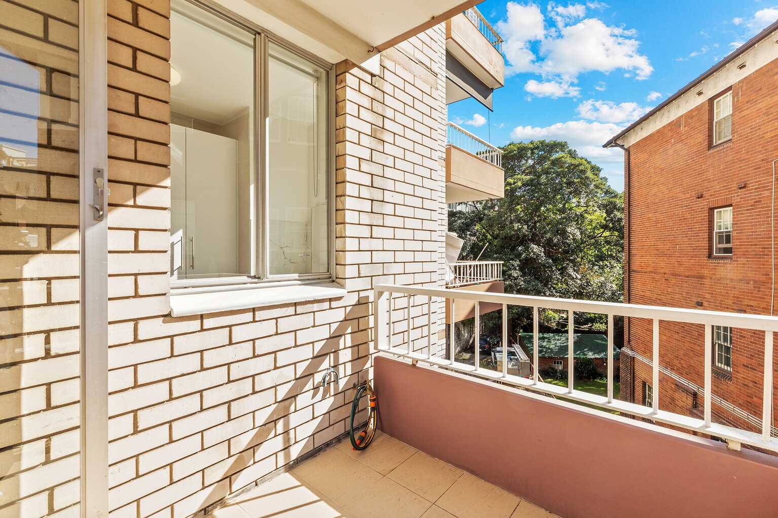 4/9 Clement Street Rushcutters Bay