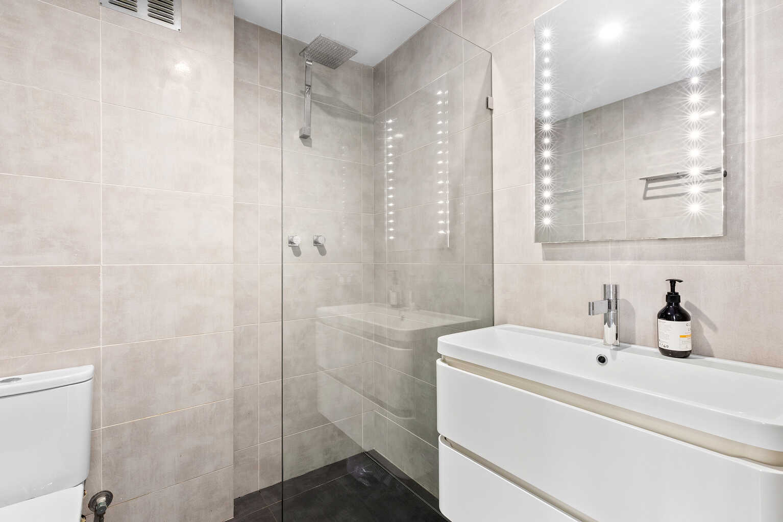 201/76 Roslyn Gardens Rushcutters Bay