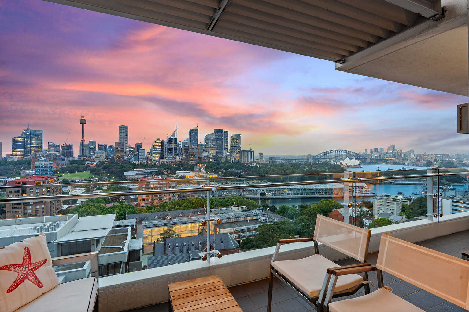 1303/81 Macleay Street Potts Point