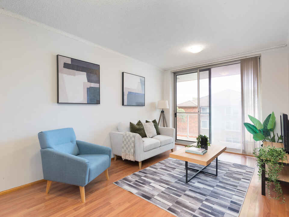 15/28 Evans Avenue Eastlakes