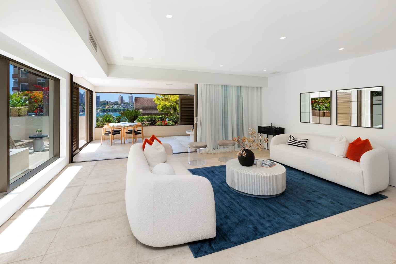 1&2/11a  Billyard Avenue Elizabeth Bay