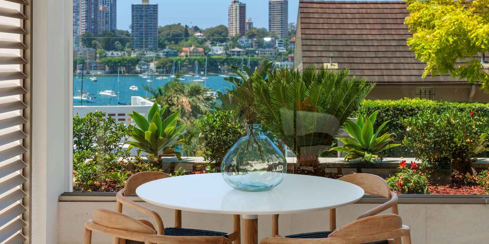 1&2/11a  Billyard Avenue Elizabeth Bay