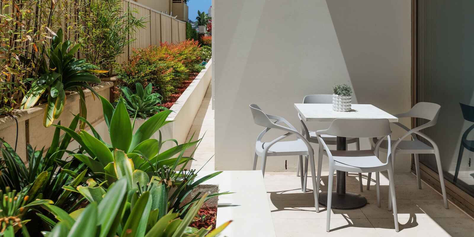 1&2/11a  Billyard Avenue Elizabeth Bay