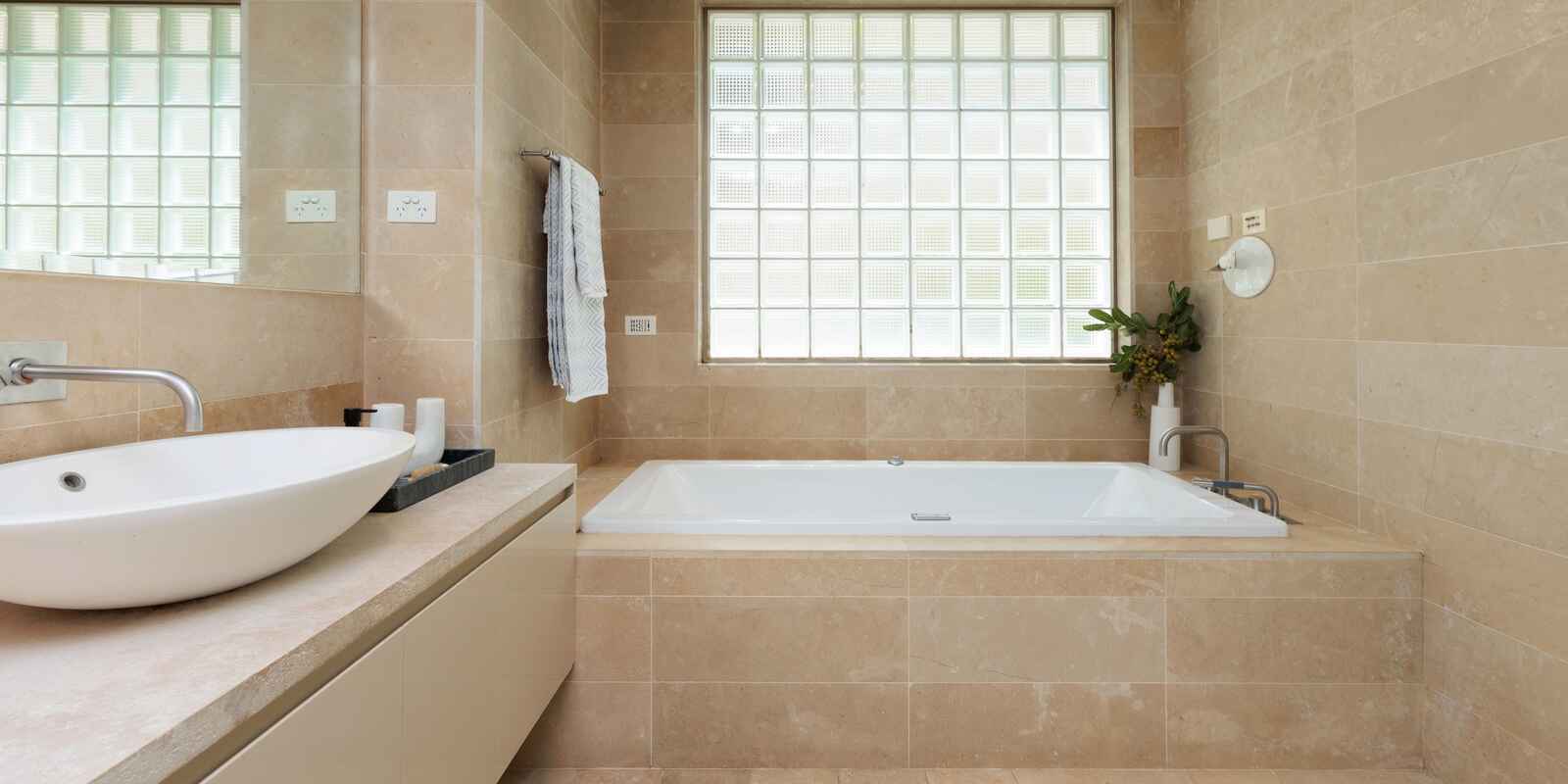 1&2/11a  Billyard Avenue Elizabeth Bay