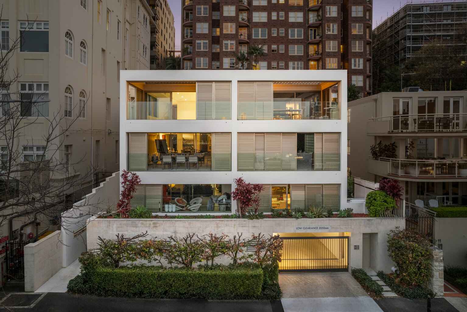 1&2/11a  Billyard Avenue Elizabeth Bay