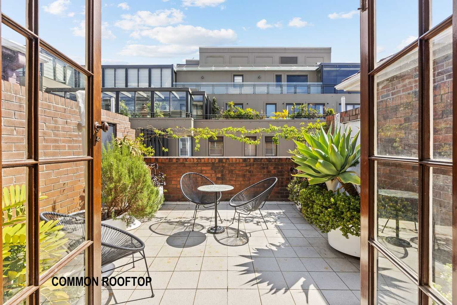 33/16 Macleay Street Elizabeth Bay