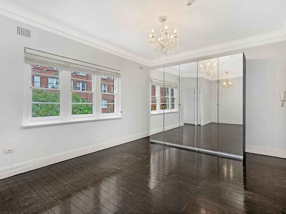 23/3 Crick Avenue Potts Point