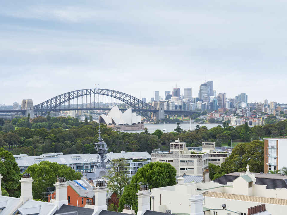 Apartment Rockwall Crescent Potts Point