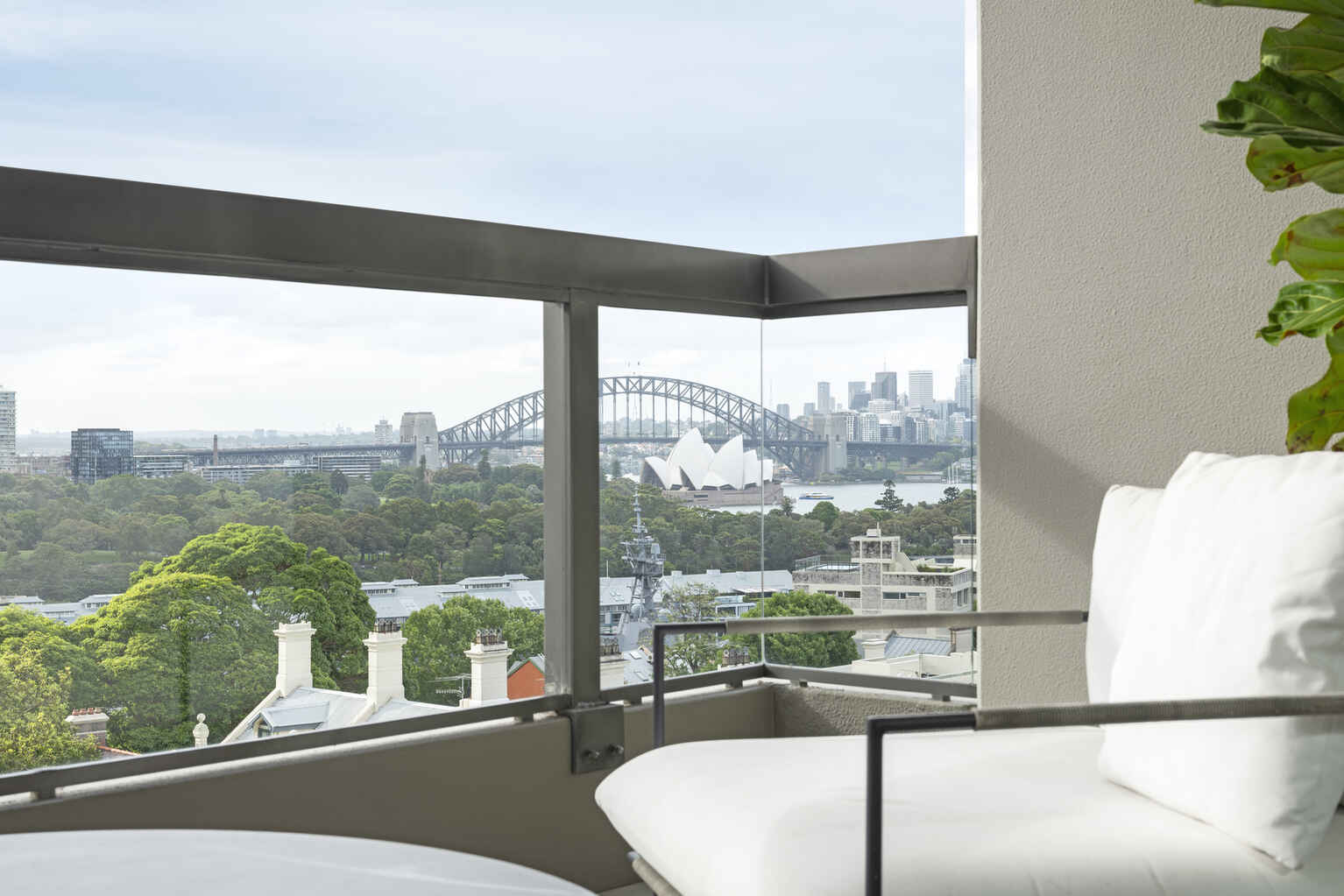 Apartment Rockwall Crescent Potts Point Apartment Rockwall Crescent Potts Point