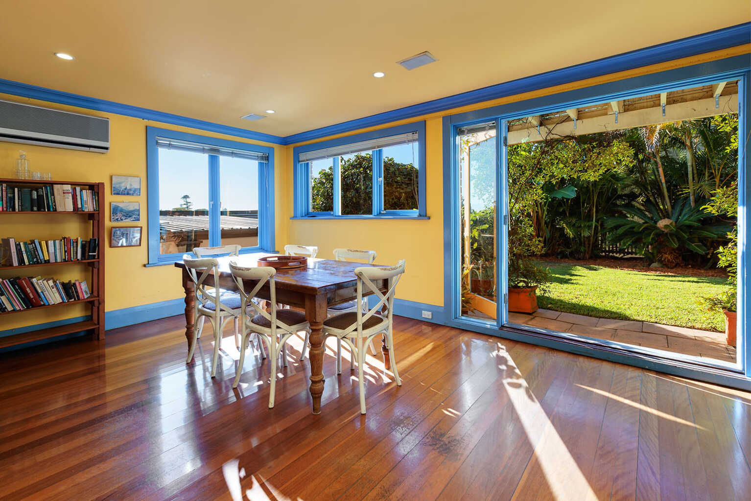 24 Douglas Street Clovelly 24 Douglas Street Clovelly