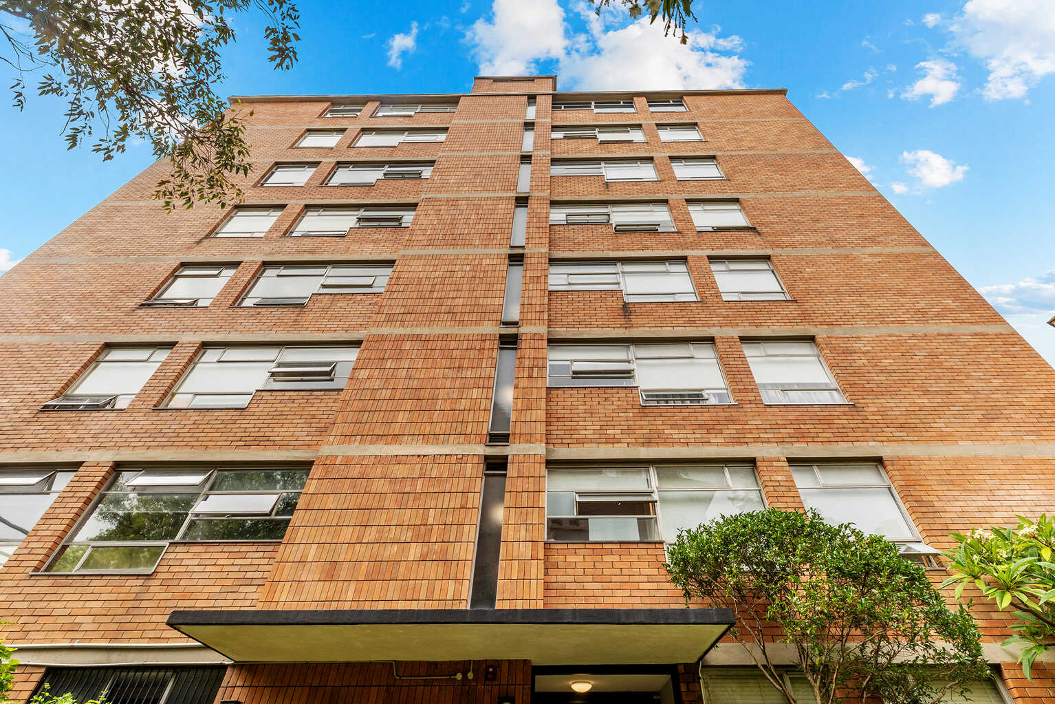 18/10 Barncleuth Square Elizabeth Bay
