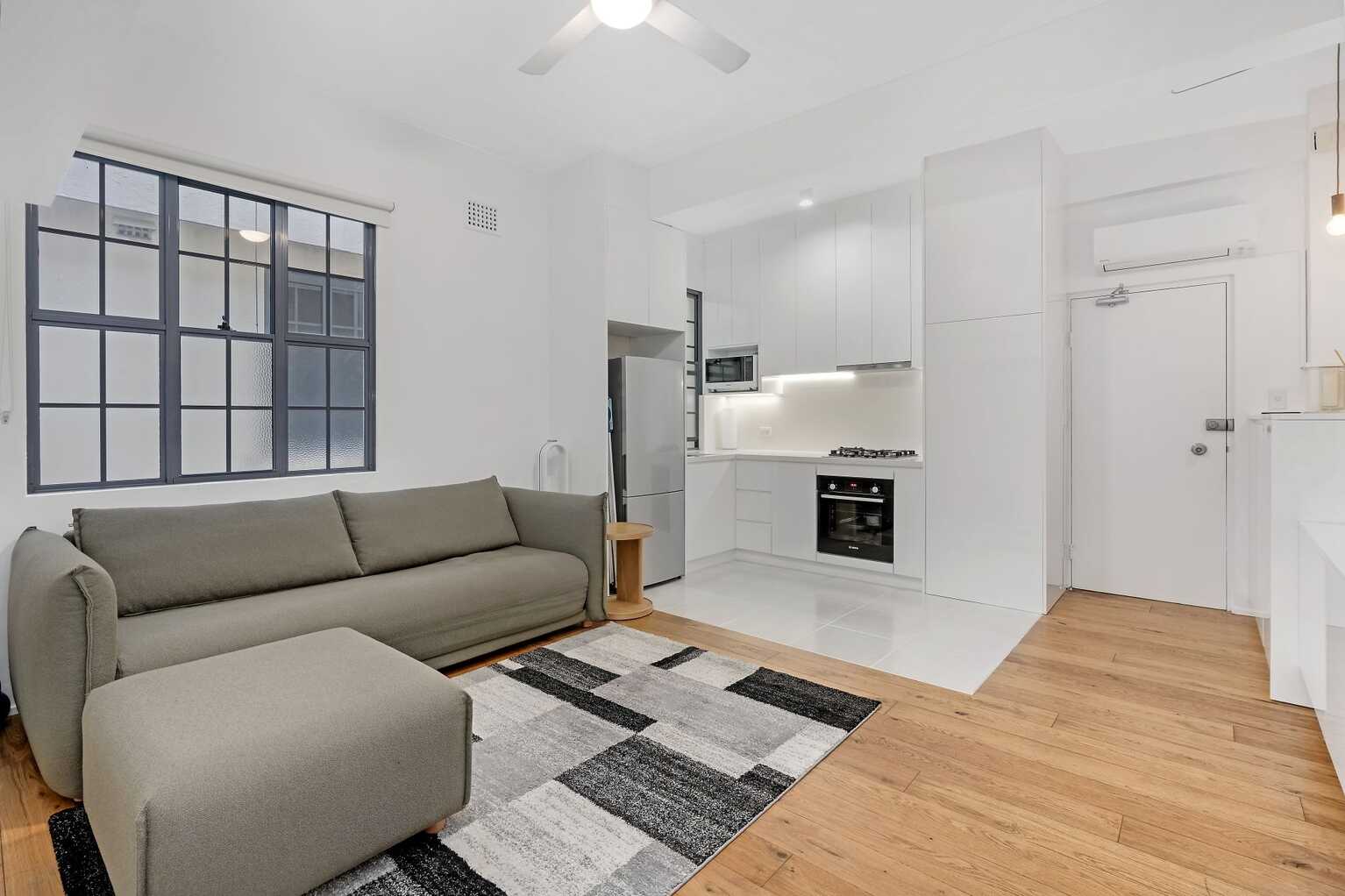 11/14 Royston Street Darlinghurst