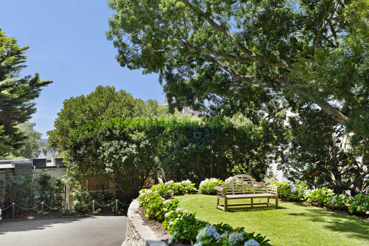14/8 Birtley Place Elizabeth Bay