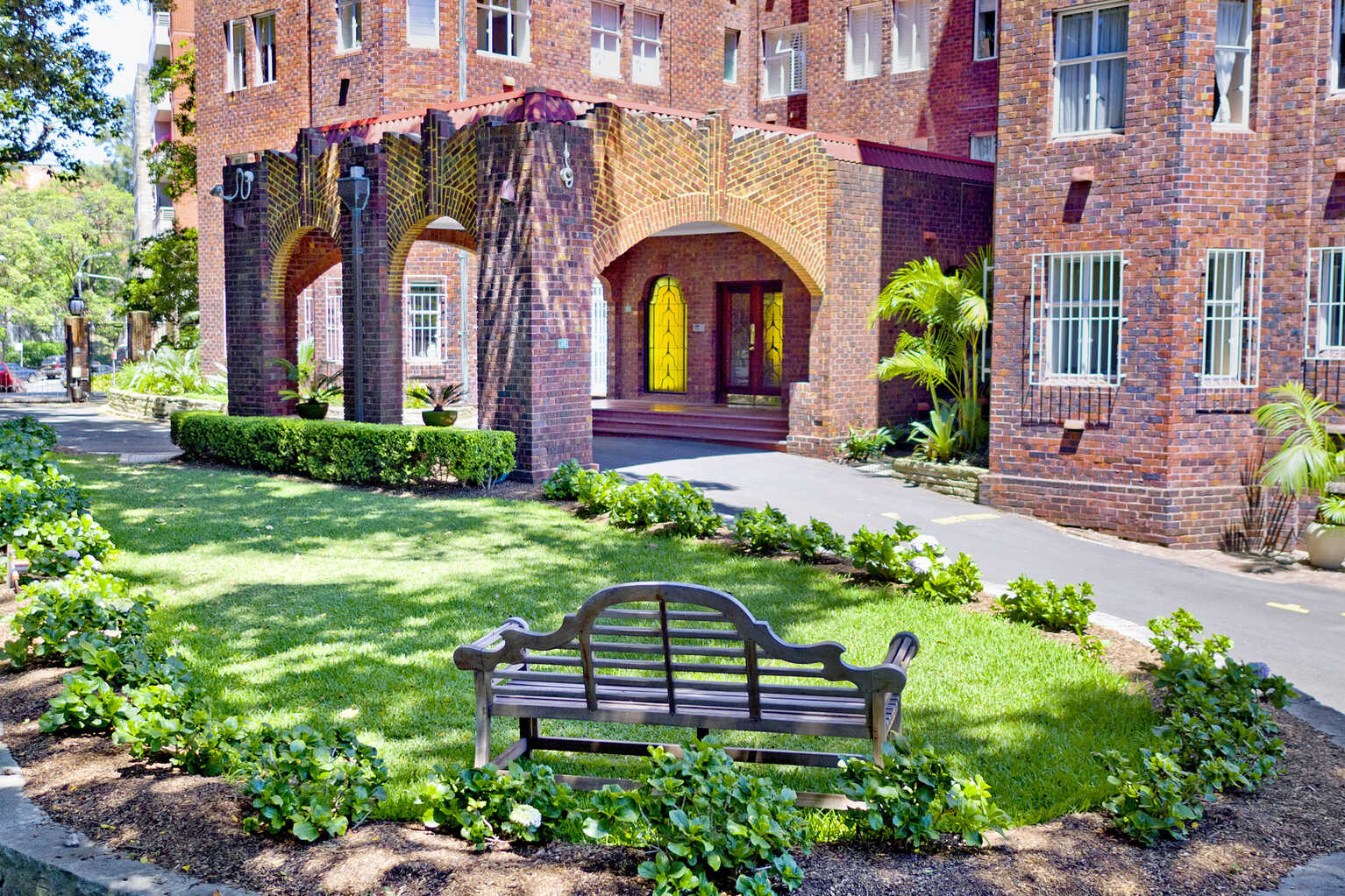 14/8 Birtley Place Elizabeth Bay