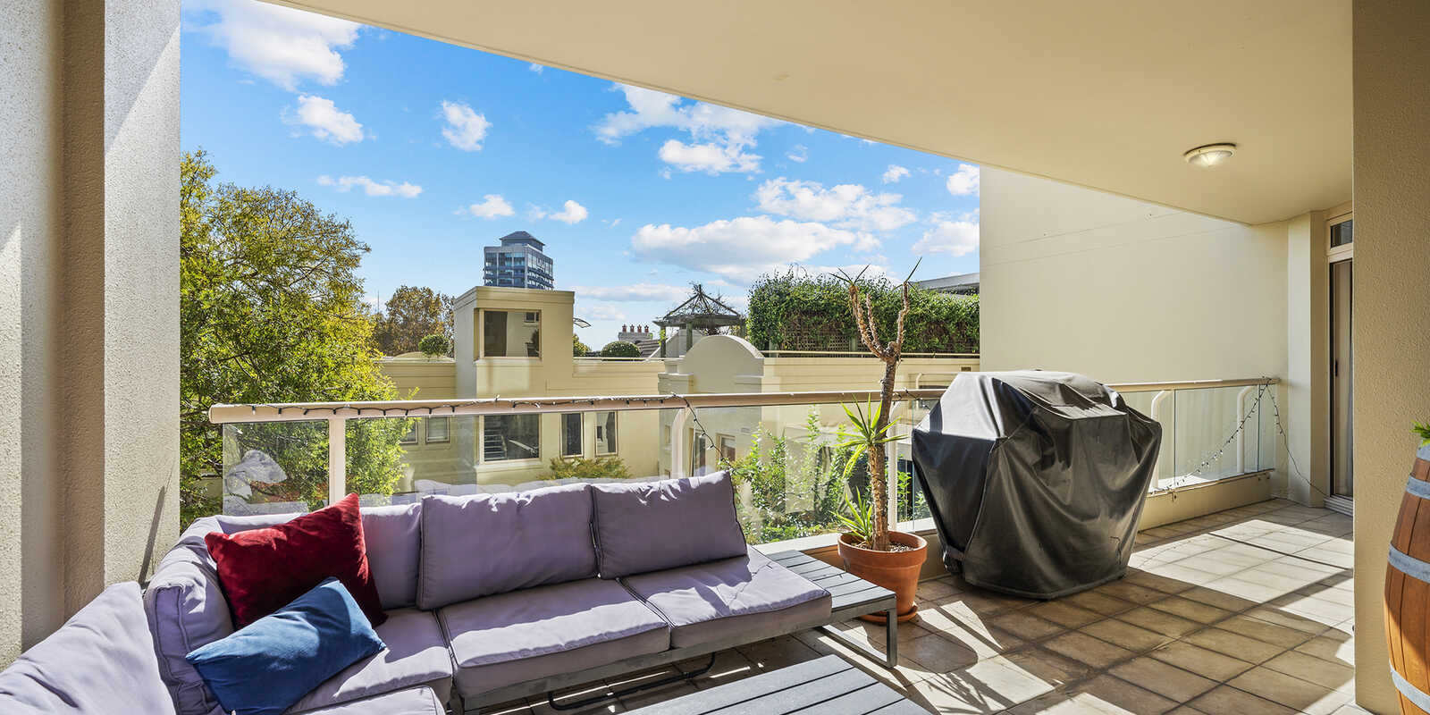 210/63 Crown Street Woolloomooloo 210/63 Crown Street Woolloomooloo