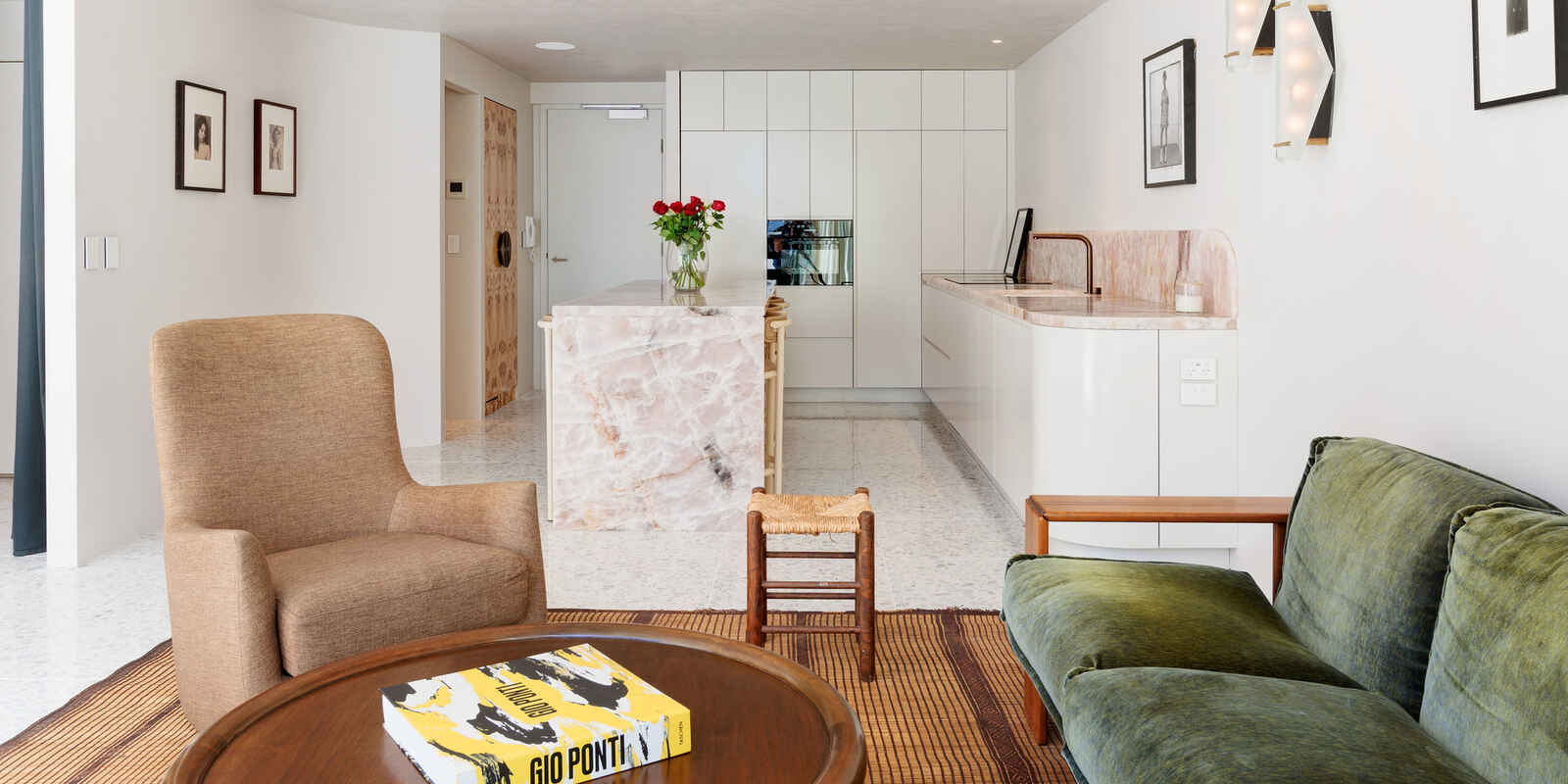 15/8 Greenknowe Avenue Elizabeth Bay