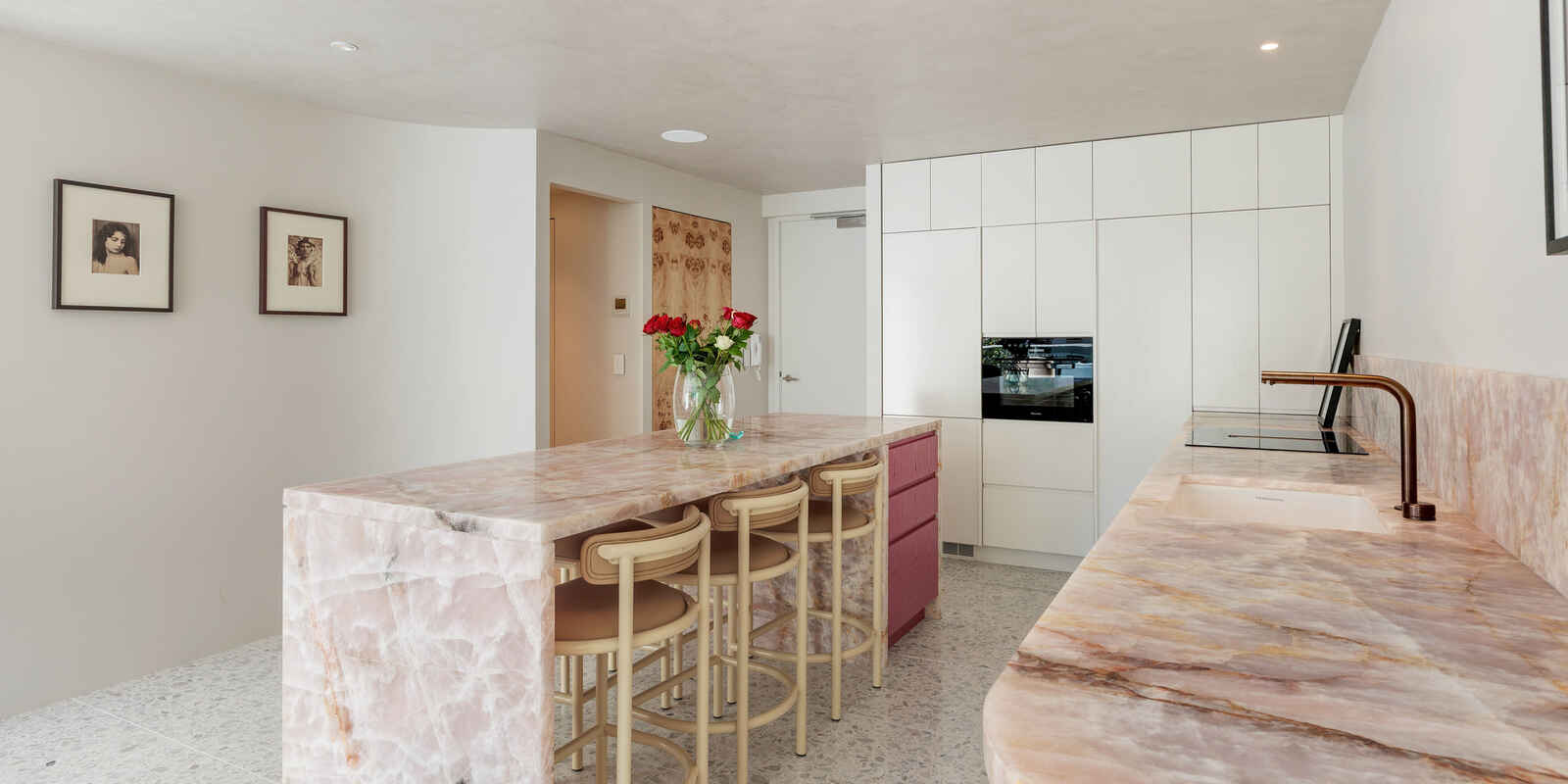 15/8 Greenknowe Avenue Elizabeth Bay