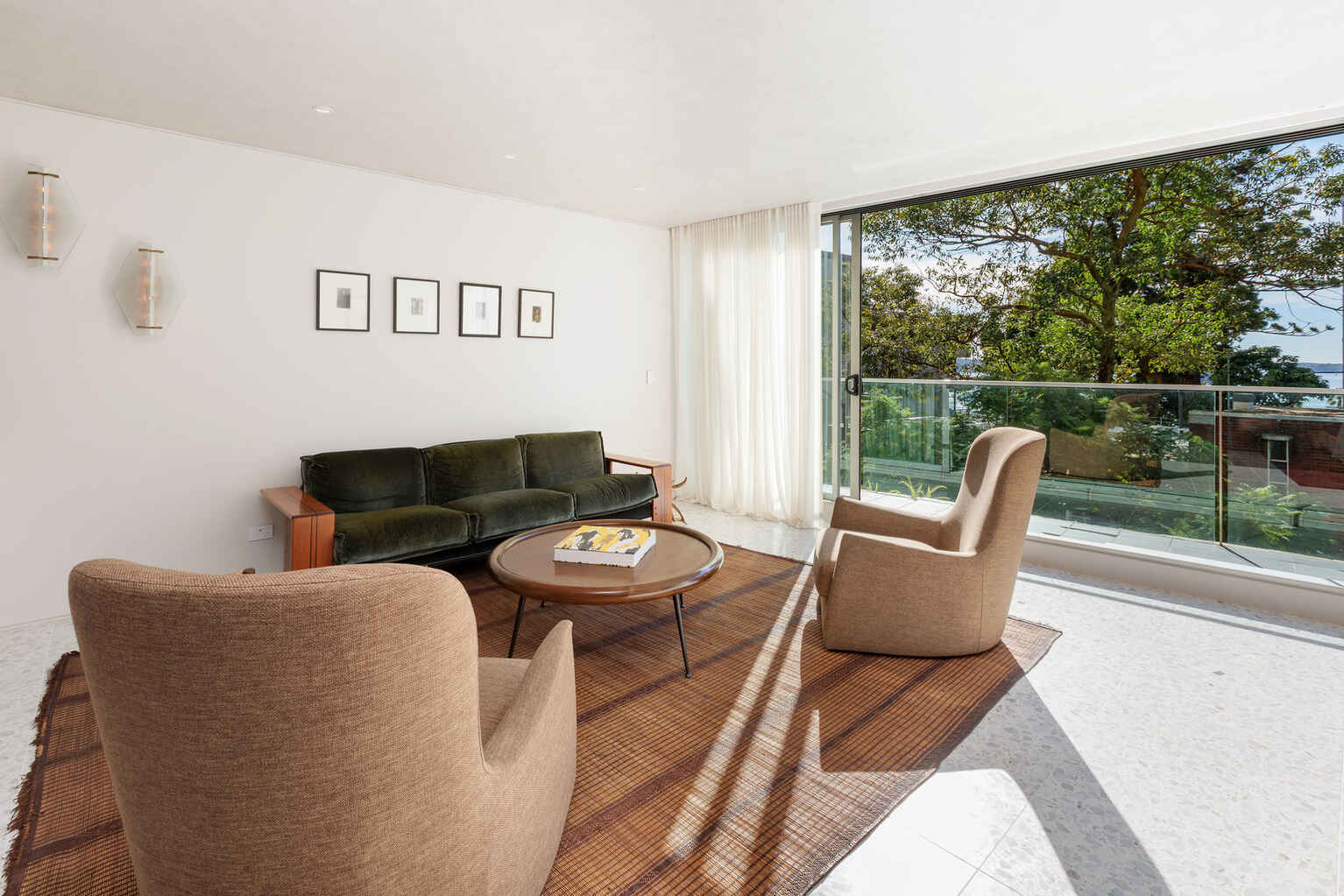 15/8 Greenknowe Avenue Elizabeth Bay 15/8 Greenknowe Avenue Elizabeth Bay