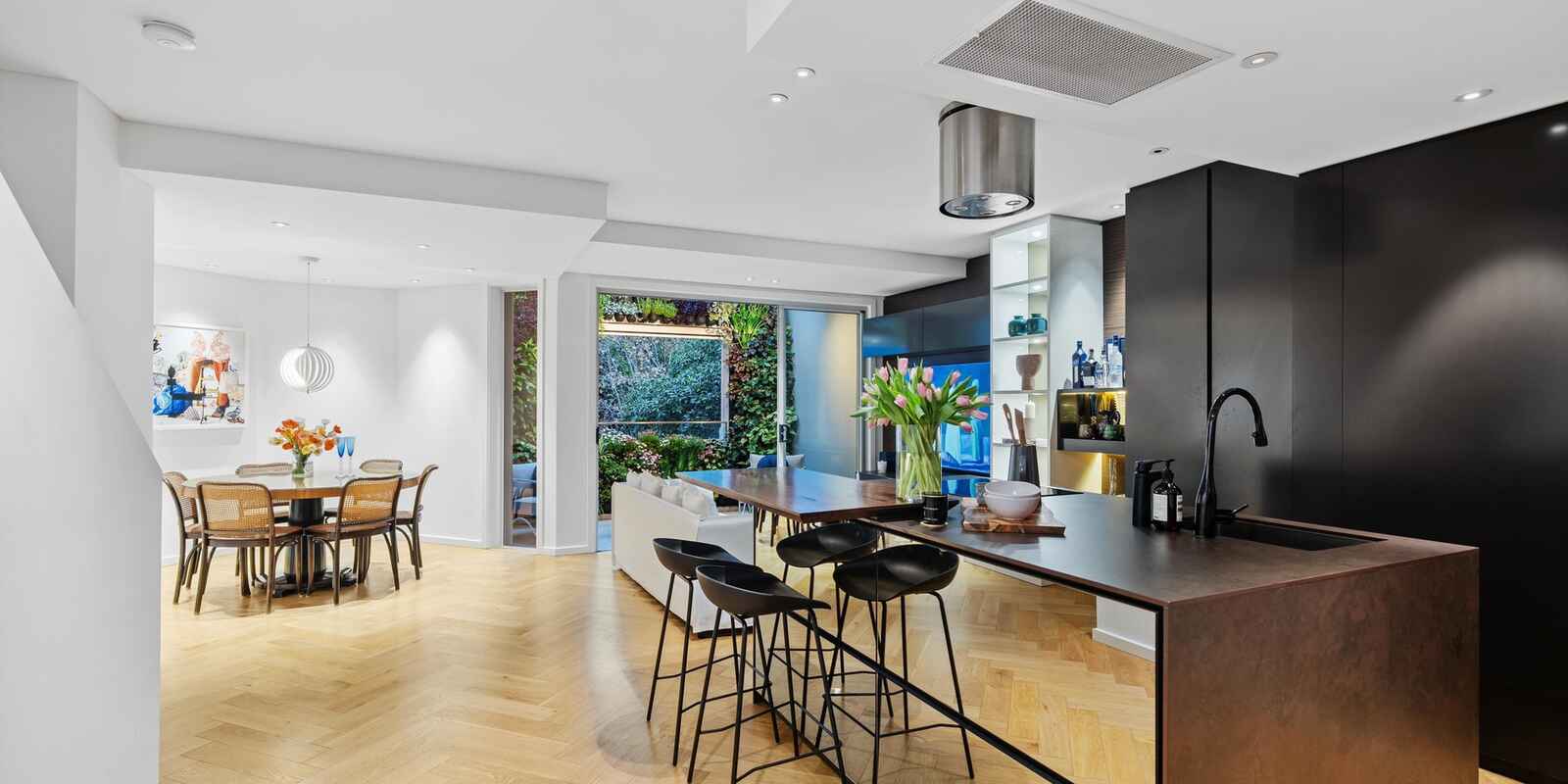 4/22 Rockwall Crescent Potts Point