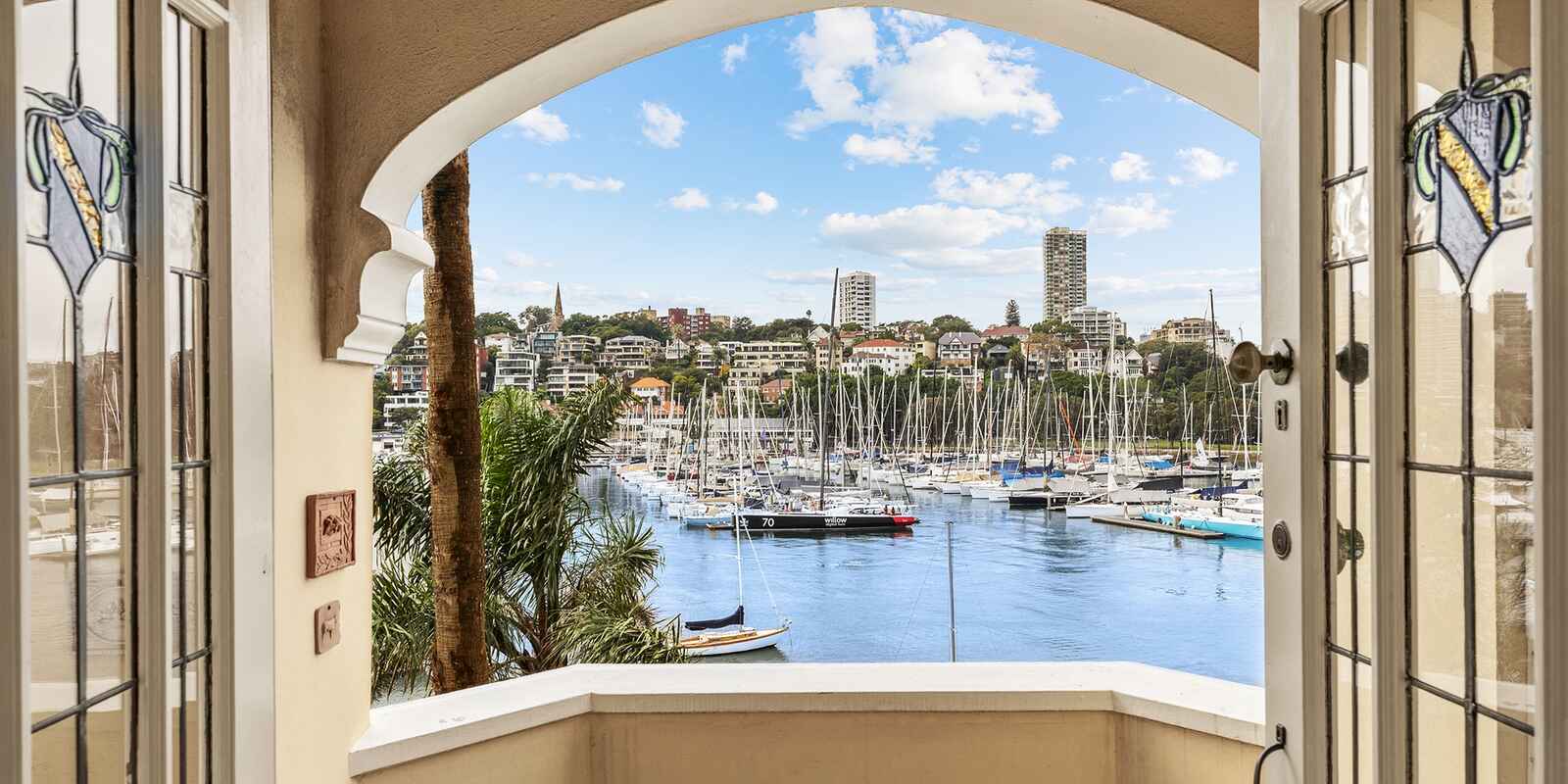 3/2 Elizabeth Bay Crescent Elizabeth Bay