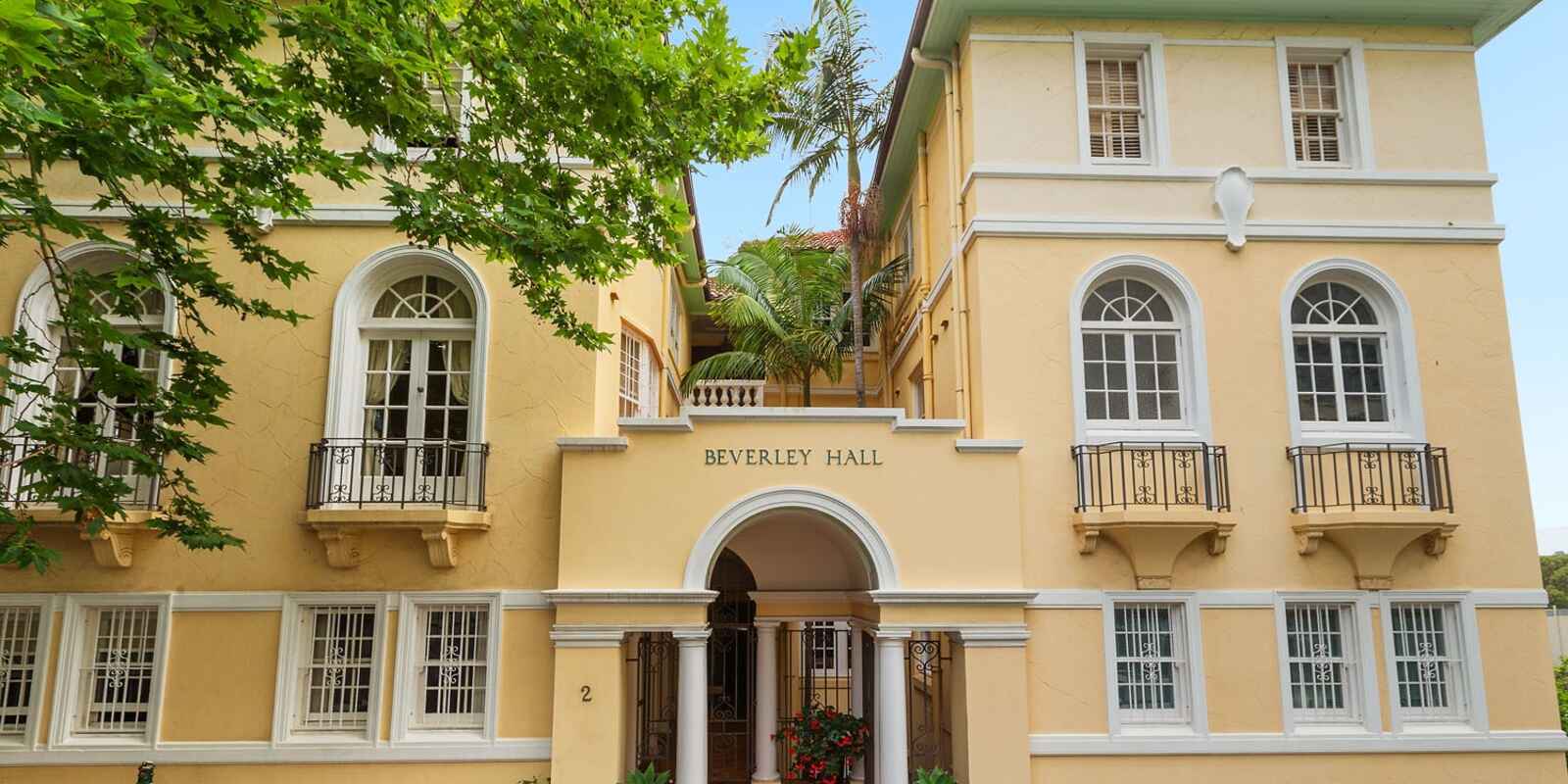 3/2 Elizabeth Bay Crescent Elizabeth Bay