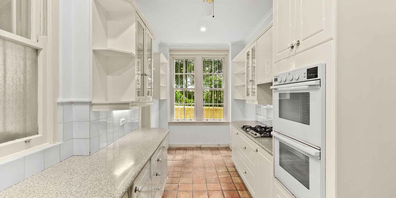 3/2 Elizabeth Bay Crescent Elizabeth Bay