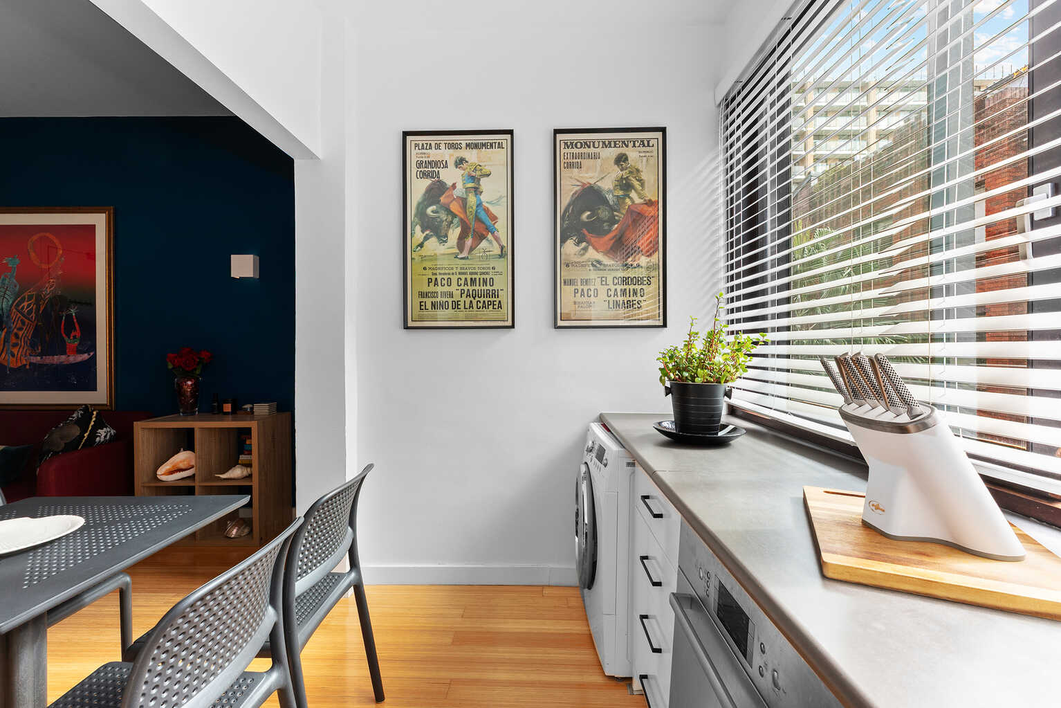 25/18 Springfield Avenue Potts Point