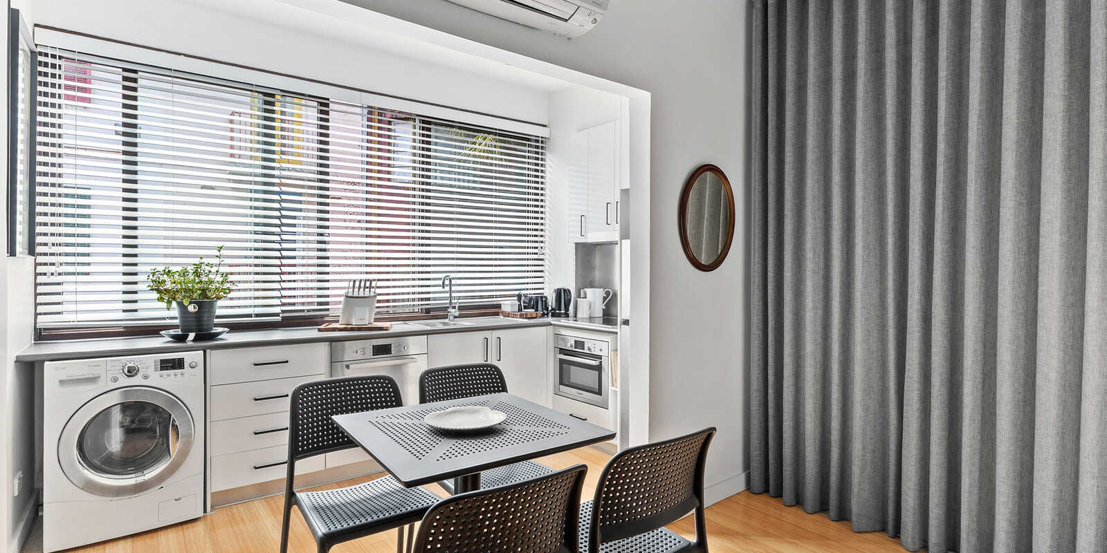 25/18 Springfield Avenue Potts Point