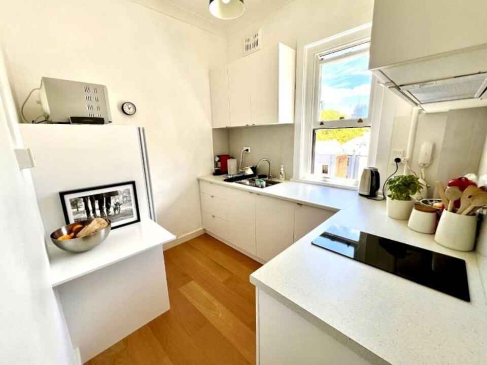 13/6-8 Hughes Street Potts Point