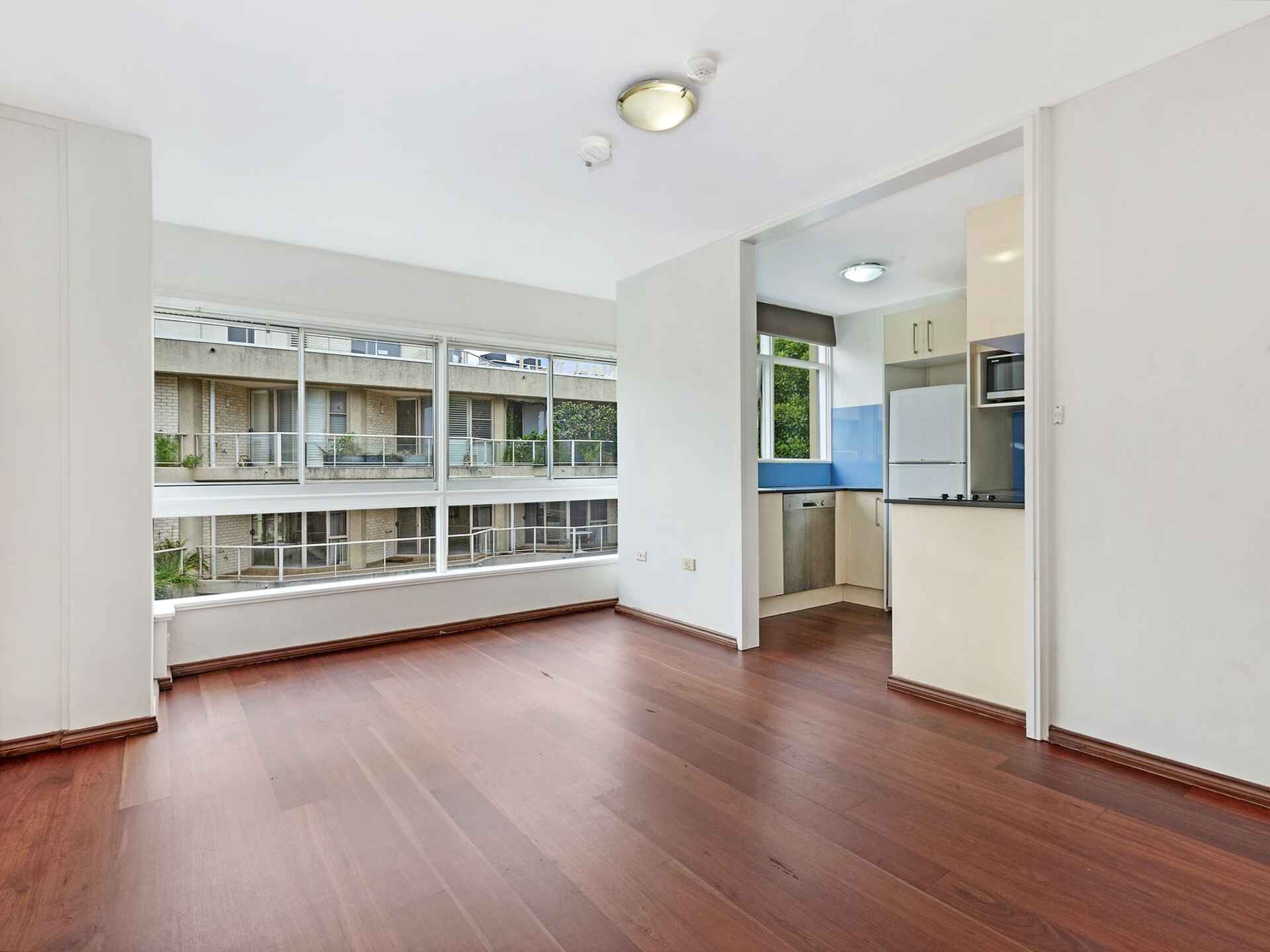 57/51 Roslyn Gardens Elizabeth Bay