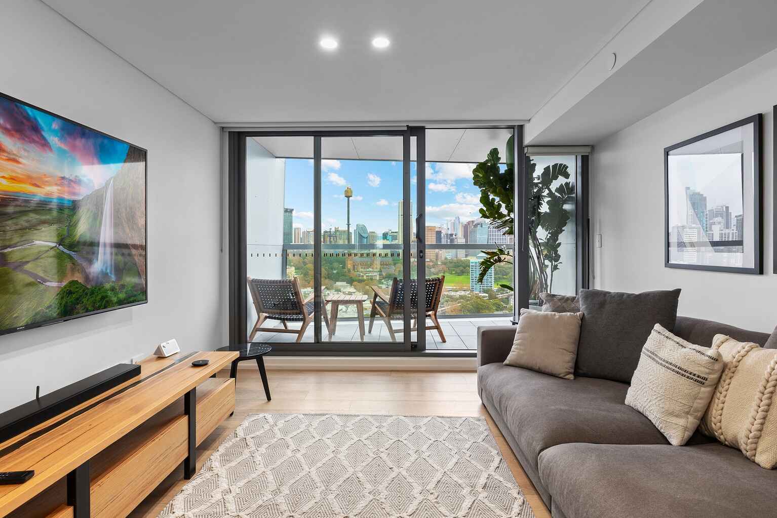 1506/226 Victoria Street Potts Point