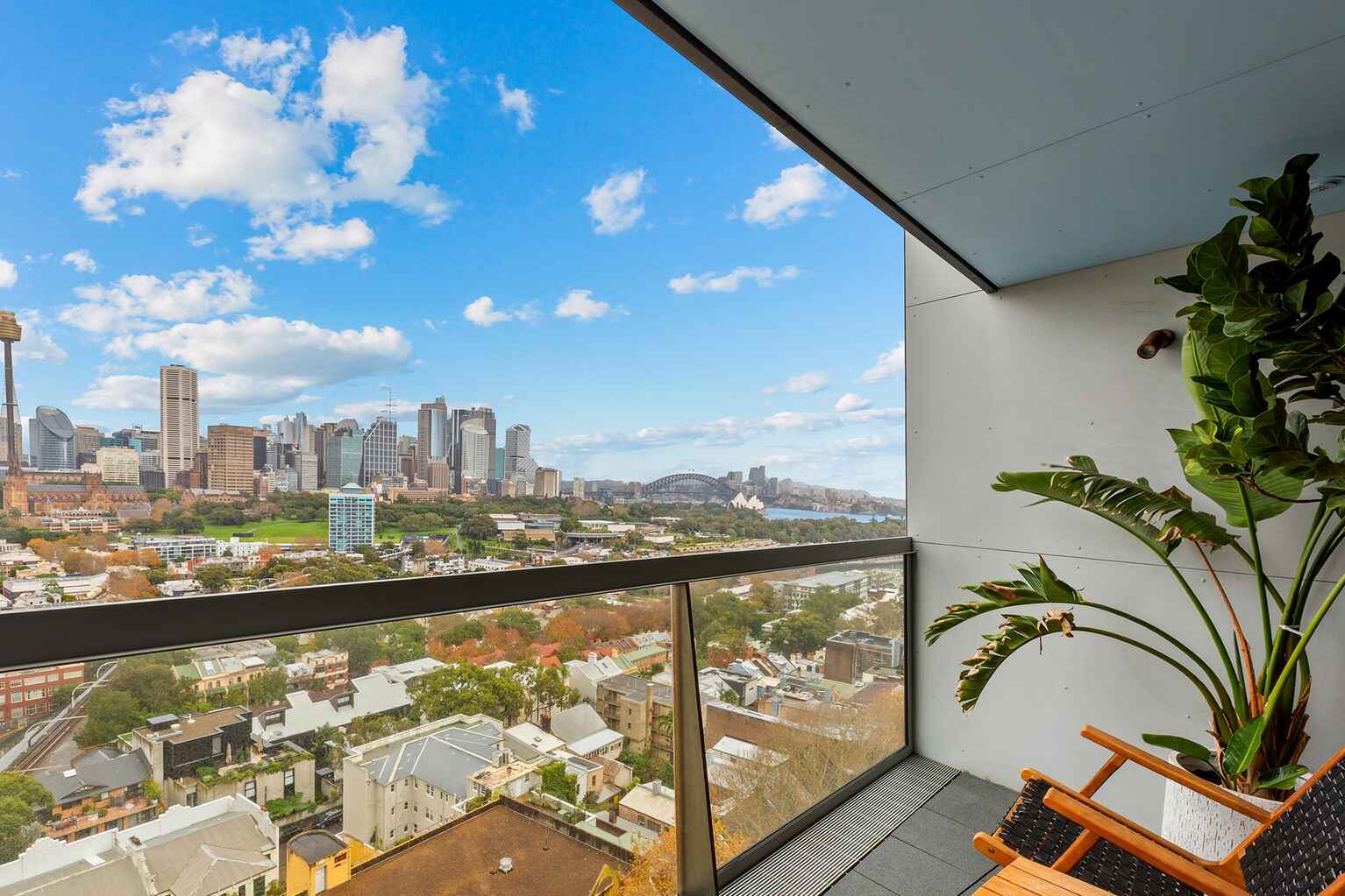 1506/226 Victoria Street Potts Point