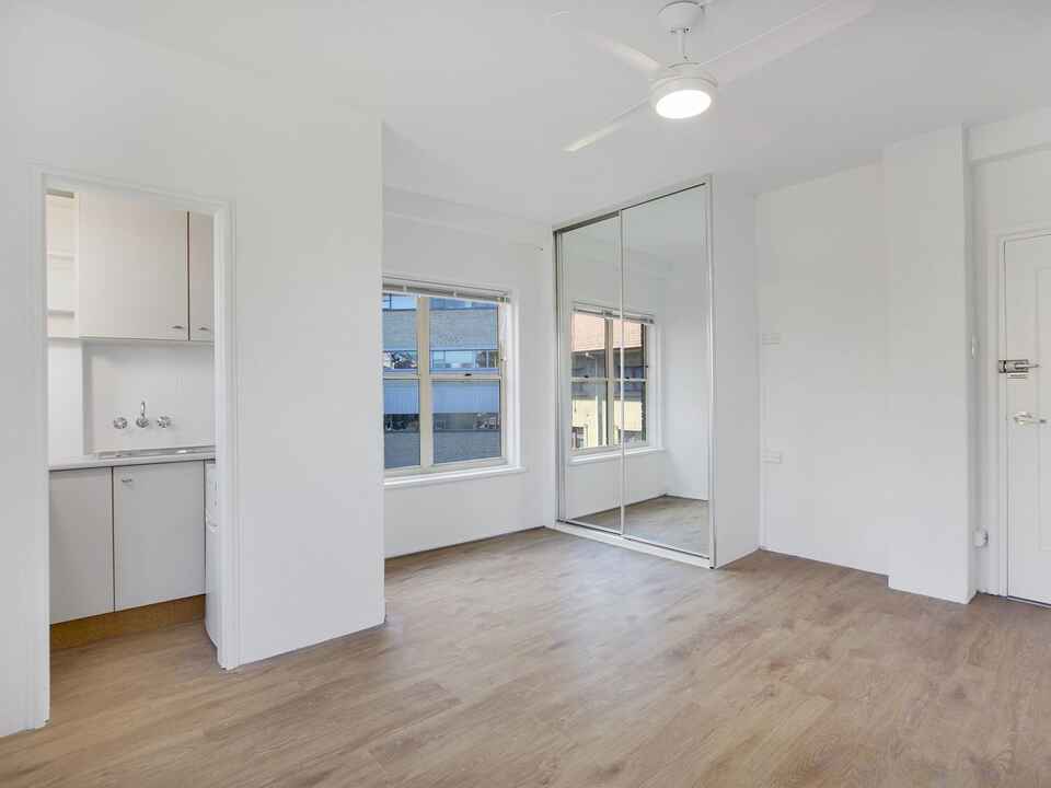 15/76 Elizabeth Bay Road Elizabeth Bay