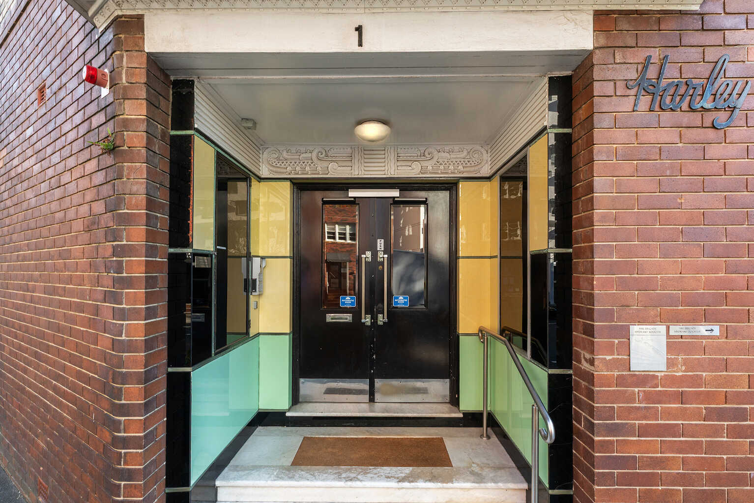 4/1 Birtley Place Elizabeth Bay 4/1 Birtley Place Elizabeth Bay