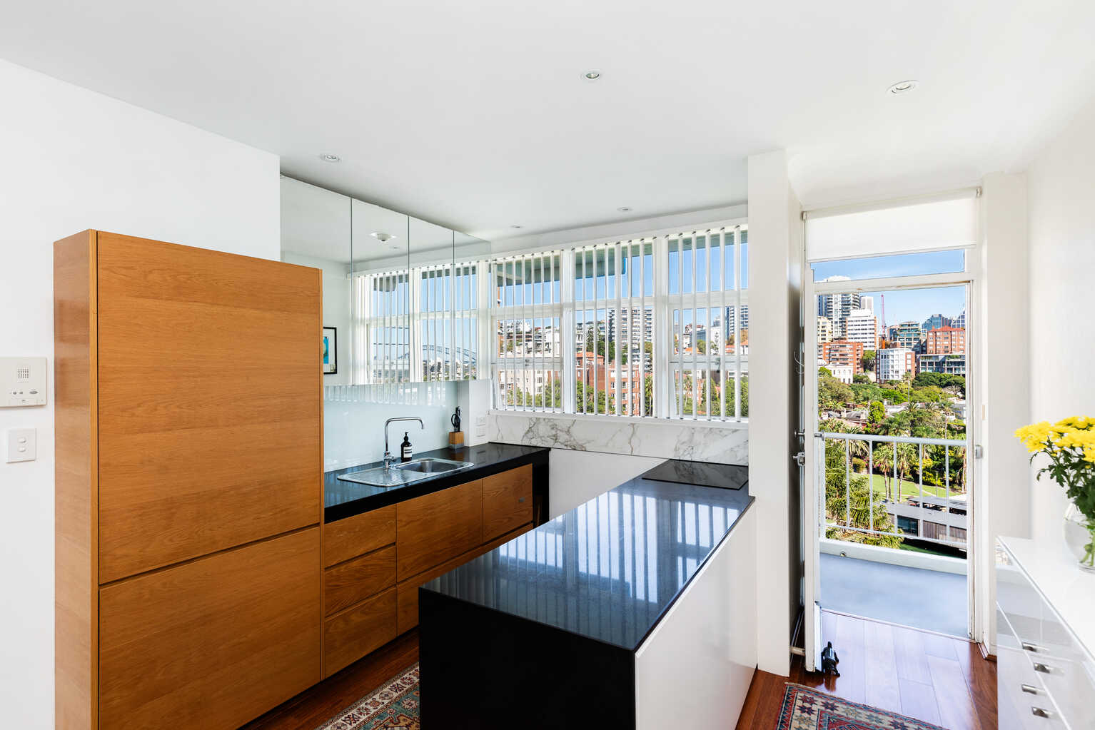 82/108 Elizabeth Bay Road Elizabeth Bay