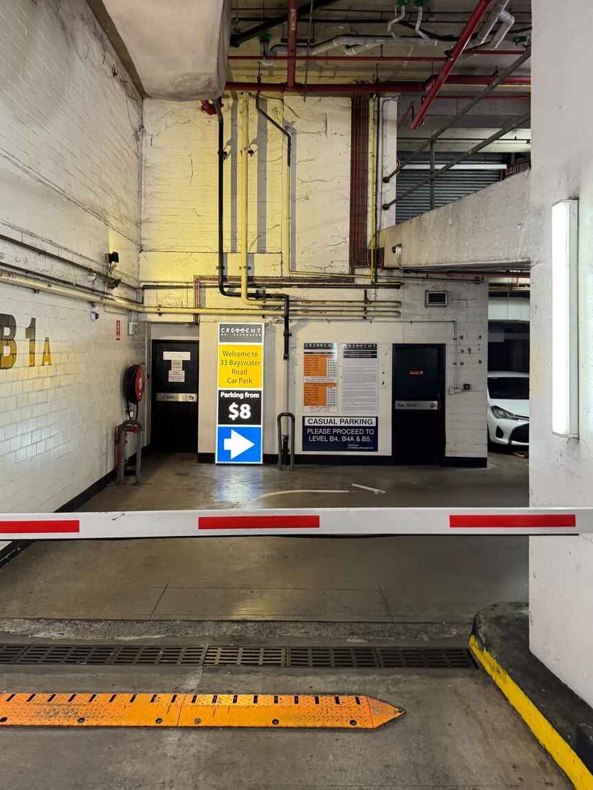 Car/33 Bayswater Road Potts Point