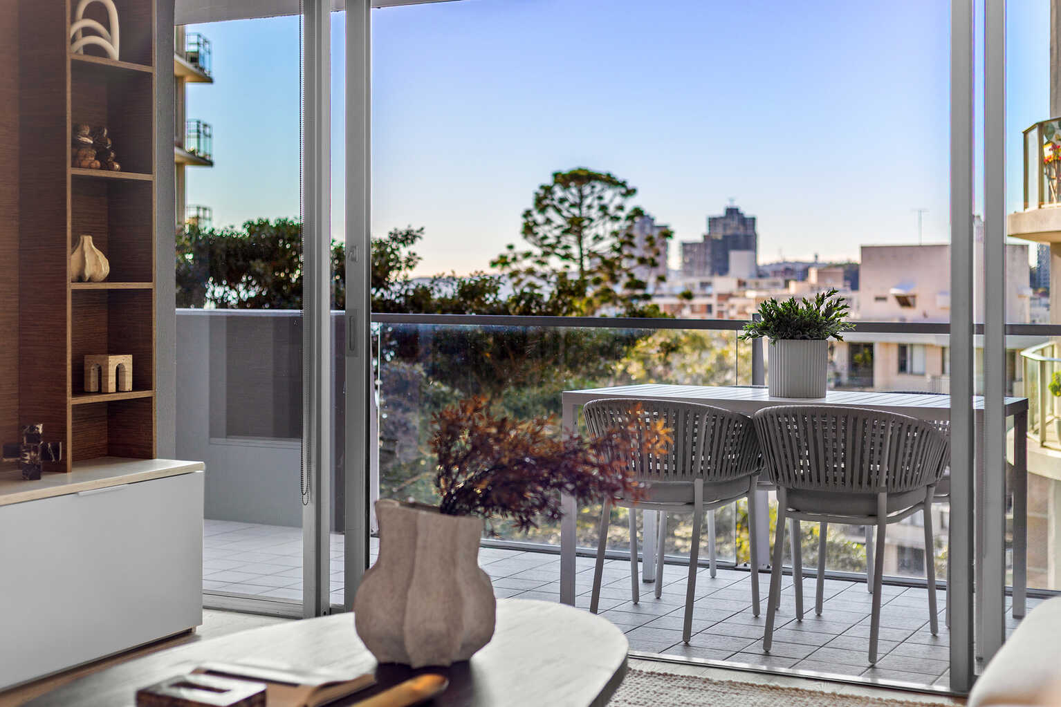 42/6 Greenknowe Avenue Elizabeth Bay