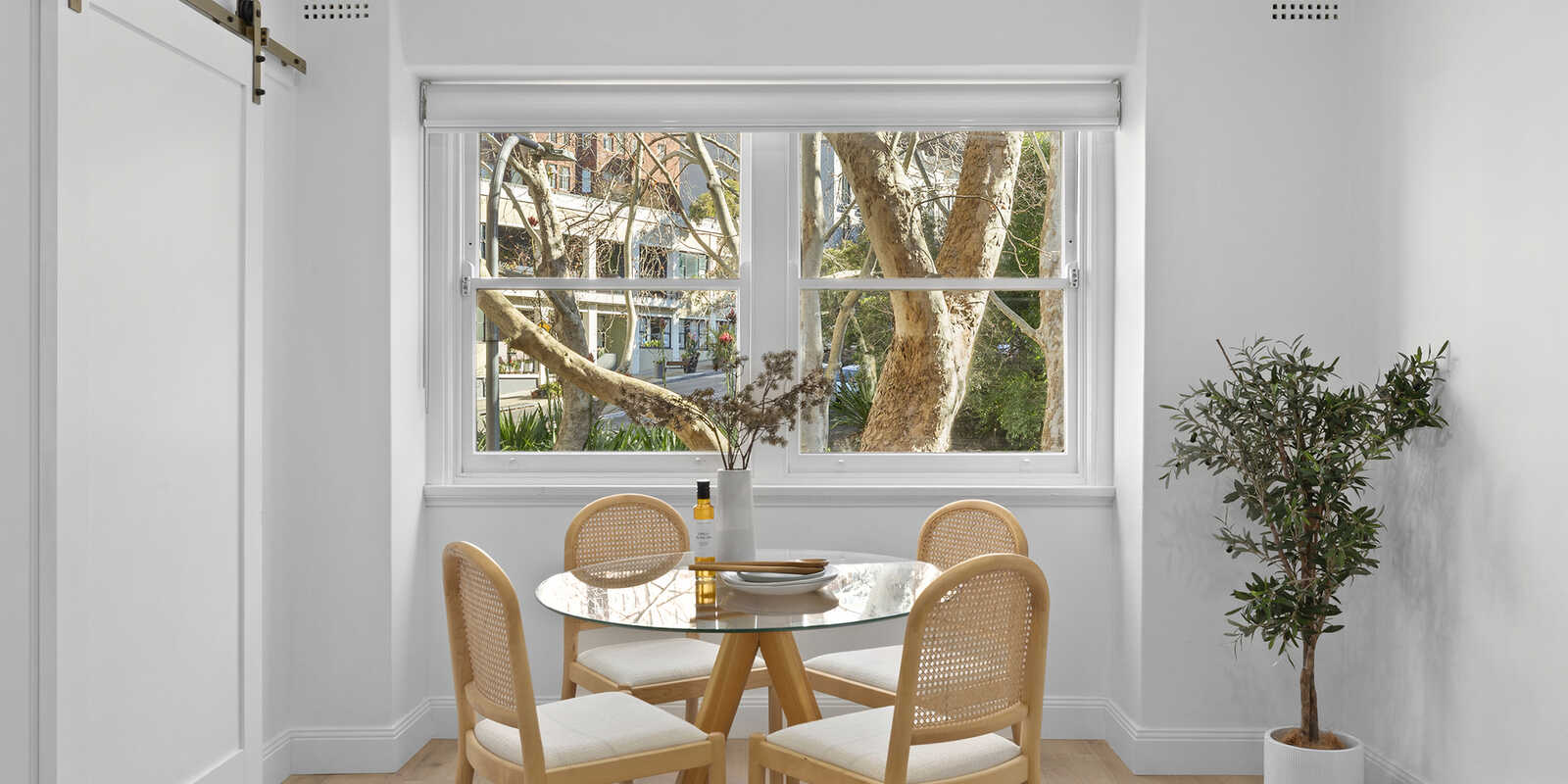 12/24 Onslow Avenue Elizabeth Bay
