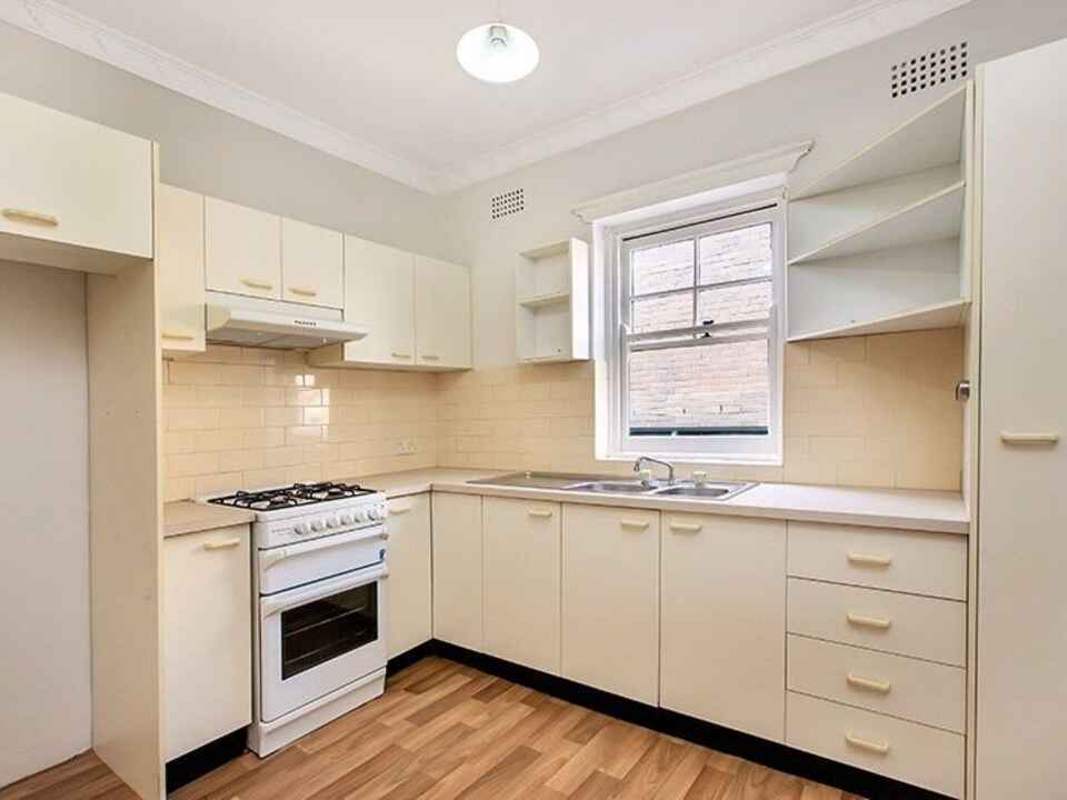 4/22 Dover Road Rose Bay