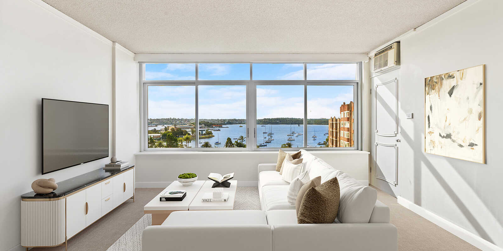 24/19 Ithaca Road Elizabeth Bay