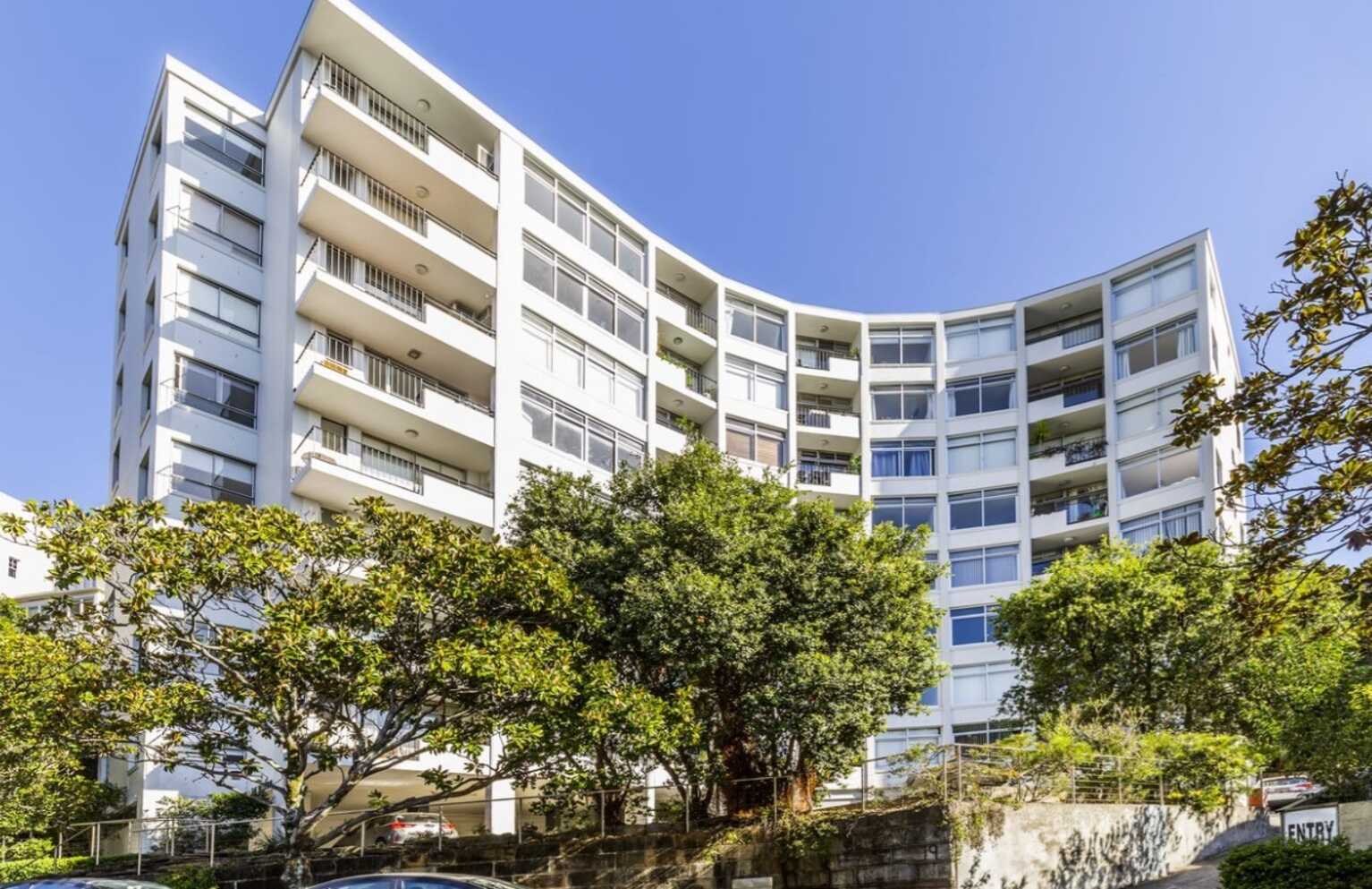 24/19 Ithaca Road Elizabeth Bay