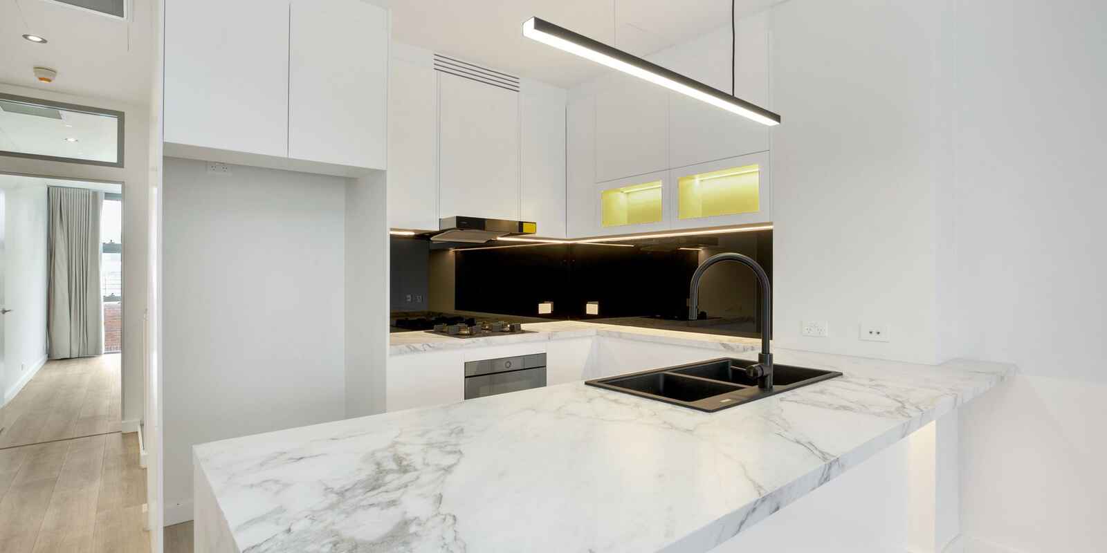 311/76-88 Crown Street Woolloomooloo