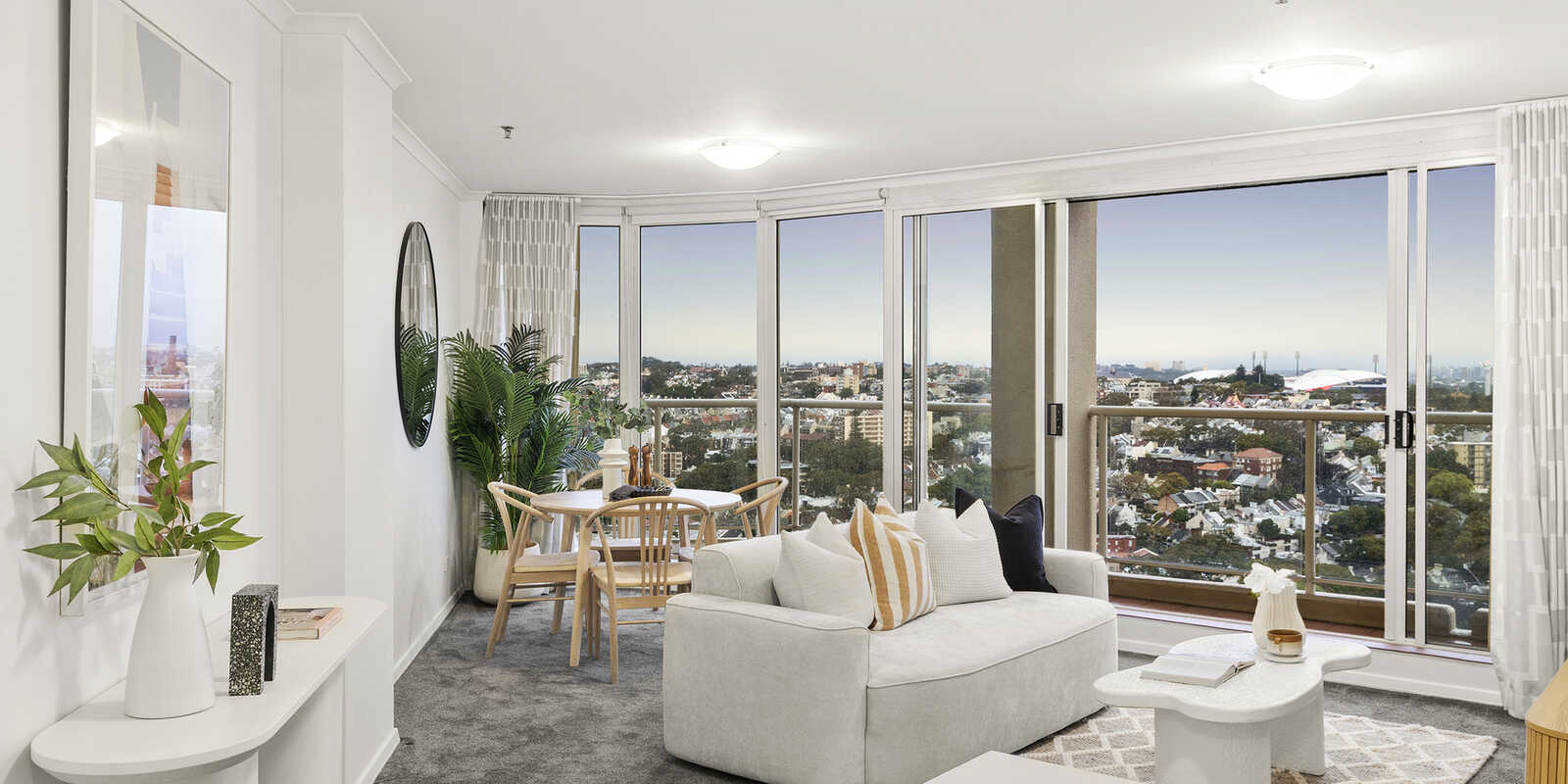 1712/1 Kings Cross Road Darlinghurst 1712/1 Kings Cross Road Darlinghurst