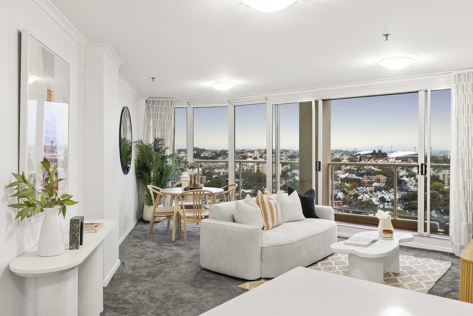 1712/1 Kings Cross Road Darlinghurst 1712/1 Kings Cross Road Darlinghurst