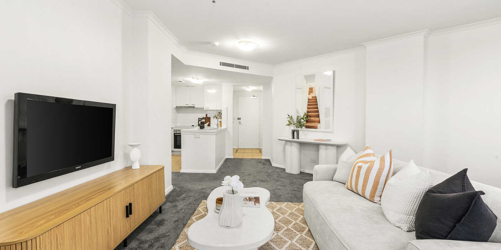 1712/1 Kings Cross Road Darlinghurst 1712/1 Kings Cross Road Darlinghurst