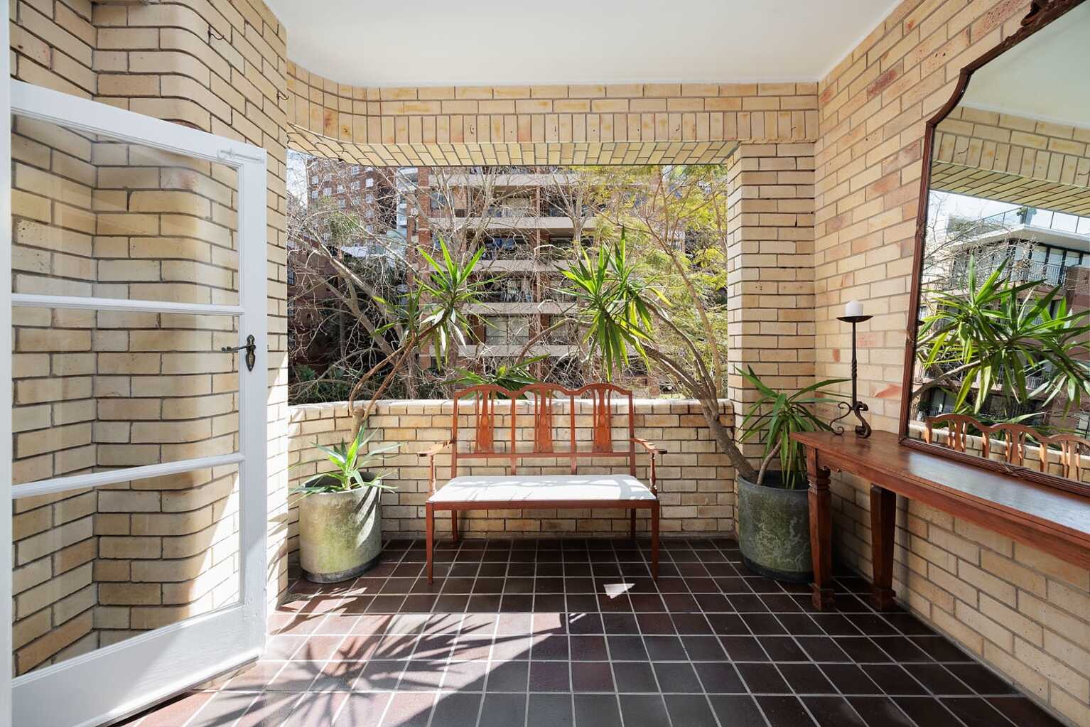 15/22 Roslyn Gardens Elizabeth Bay 15/22 Roslyn Gardens Elizabeth Bay