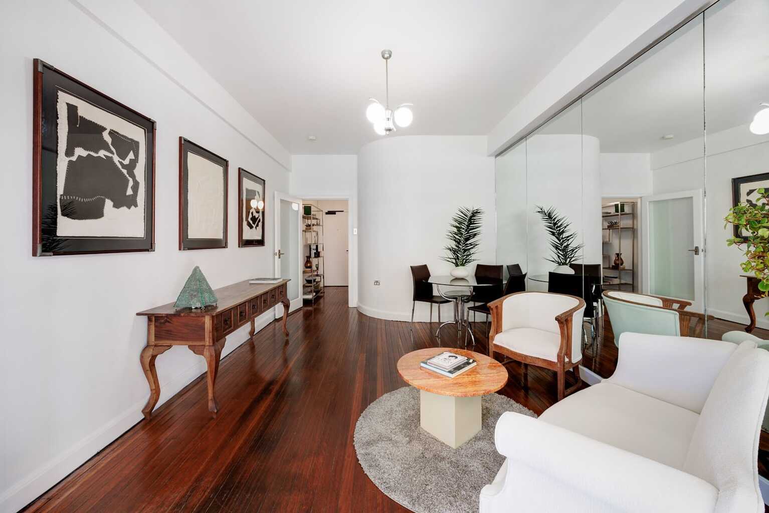 15/22 Roslyn Gardens Elizabeth Bay 15/22 Roslyn Gardens Elizabeth Bay