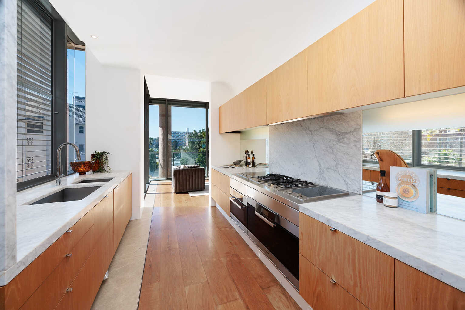 2/1 Onslow Avenue Elizabeth Bay 2/1 Onslow Avenue Elizabeth Bay